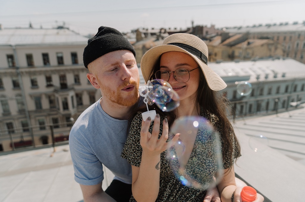 Love and Romance - Making it More Exciting - AmoLatina